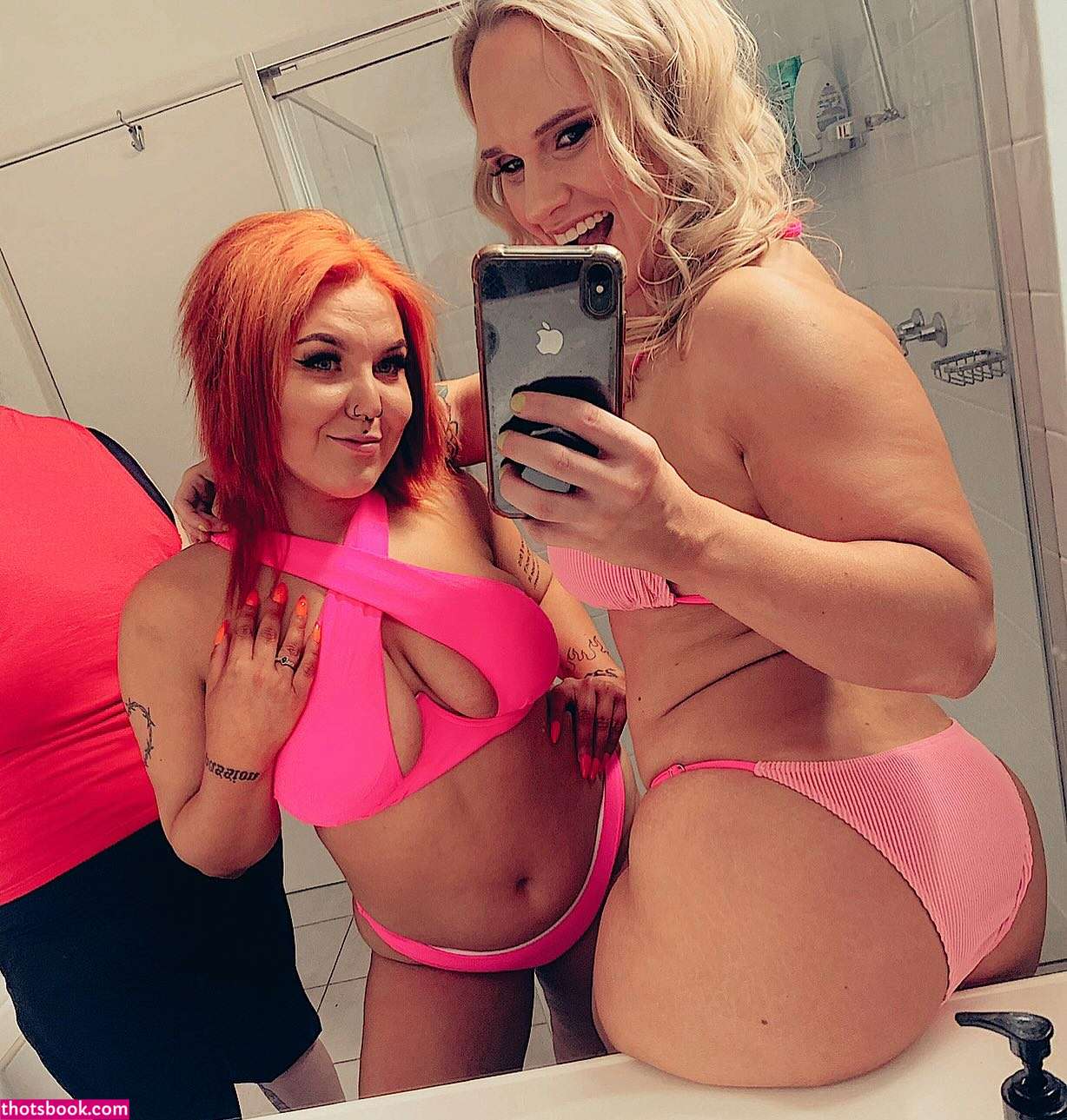 Shazza Mckenzie Photo #40