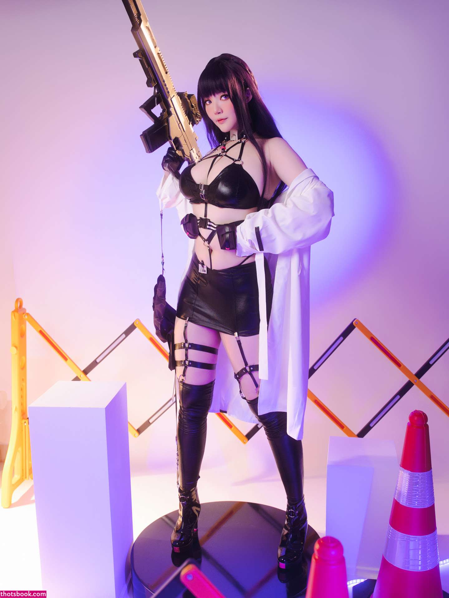 Ying Tze Photo #258