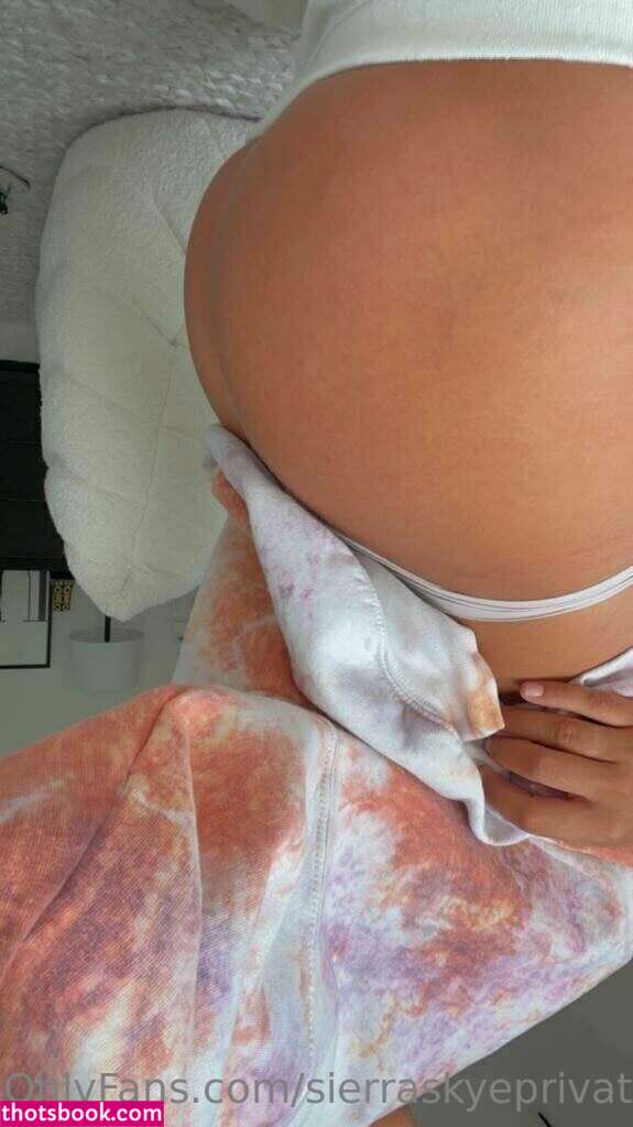 Sierra Skye Photo #39