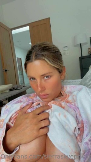 Sierra Skye Photo #42