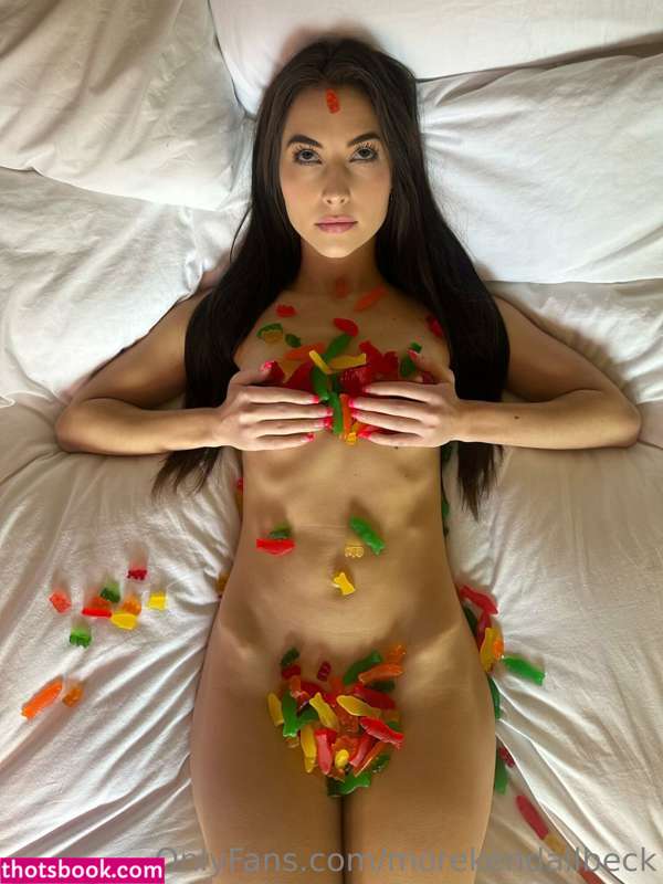 kendallbeck Photo #6