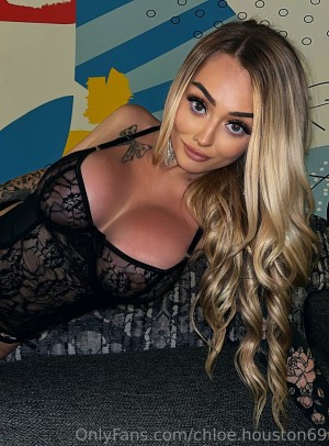 Chloe Houston Photo #1