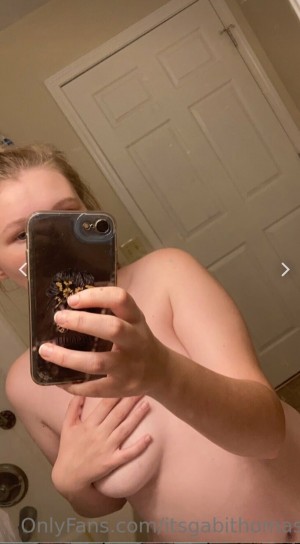 itsgabithomas Photo #16