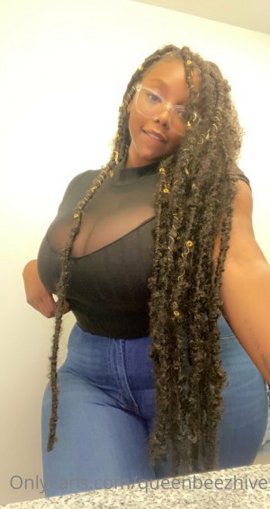 Queenbeezhive Photo #28