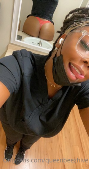 Queenbeezhive Photo #30