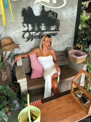 sashastoneasia Photo #18