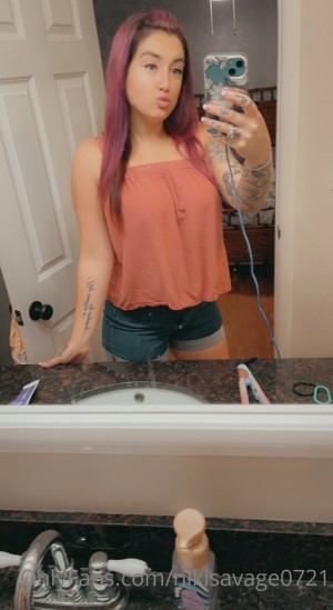 Nikisavage0721 Photo #10