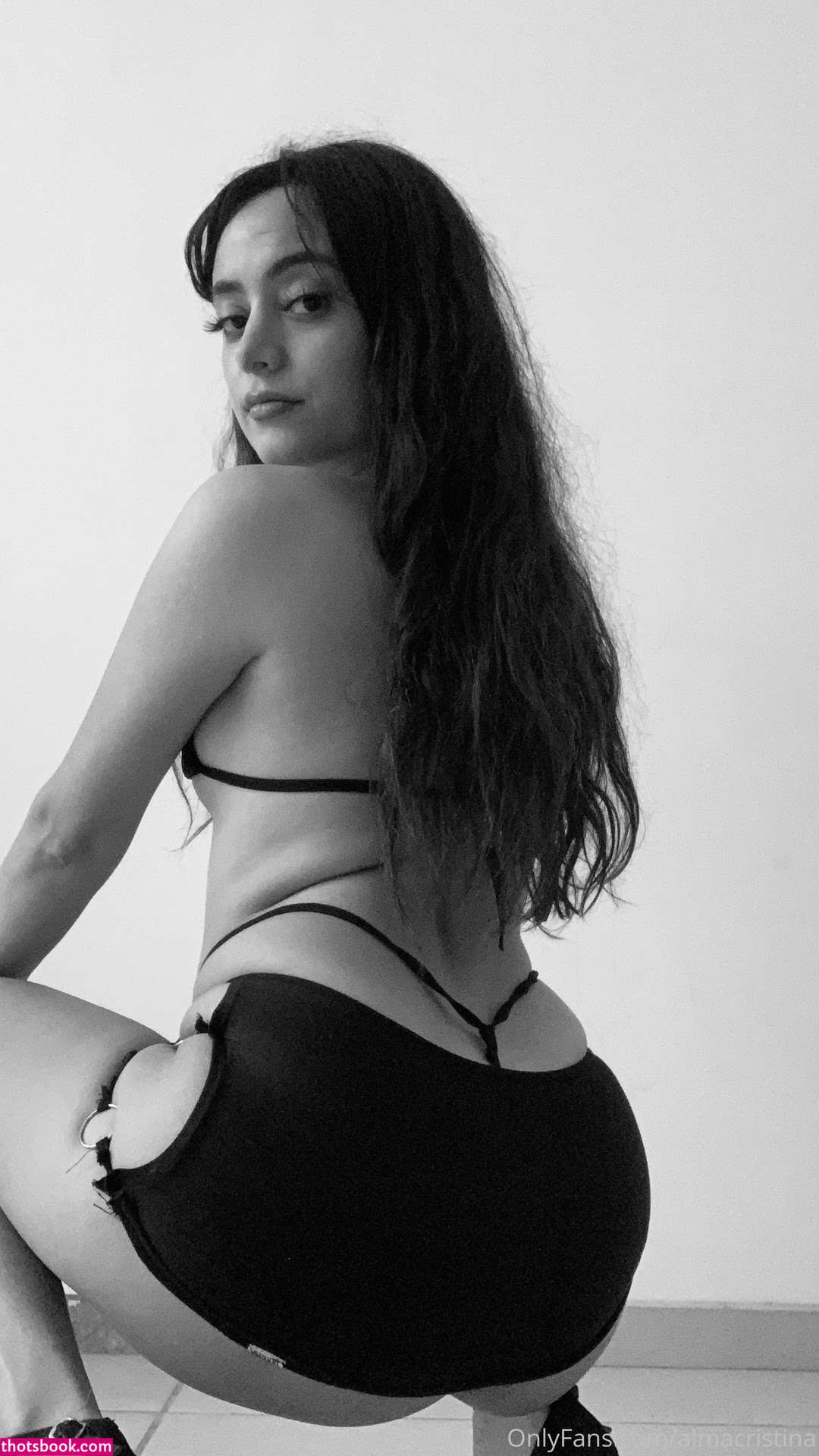 Alma Cristina Photo #12