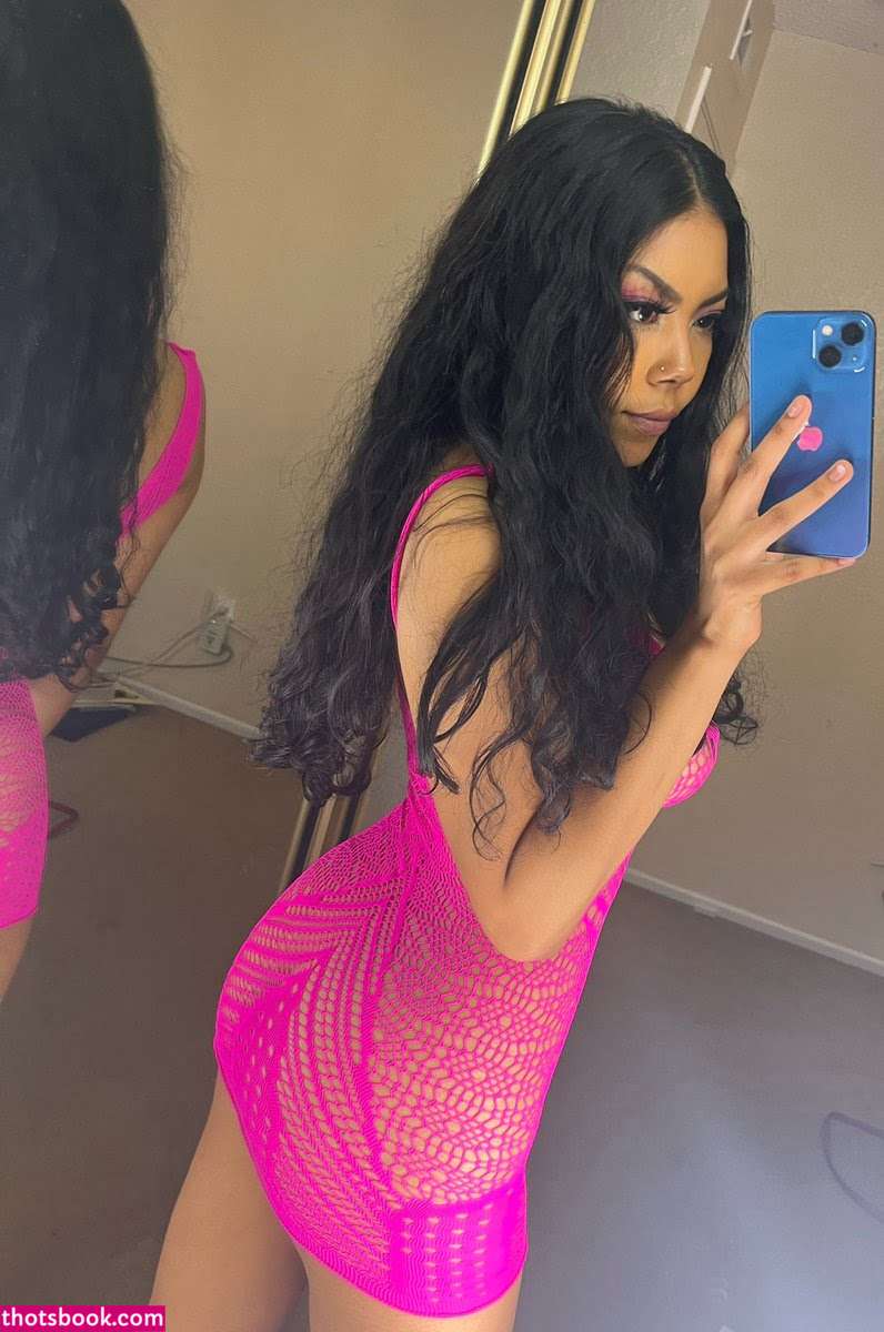 aly8008cat Photo #12