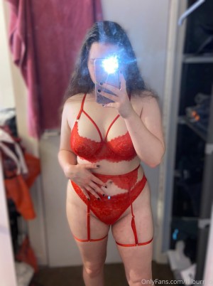 bustybritishbrunette Photo #2