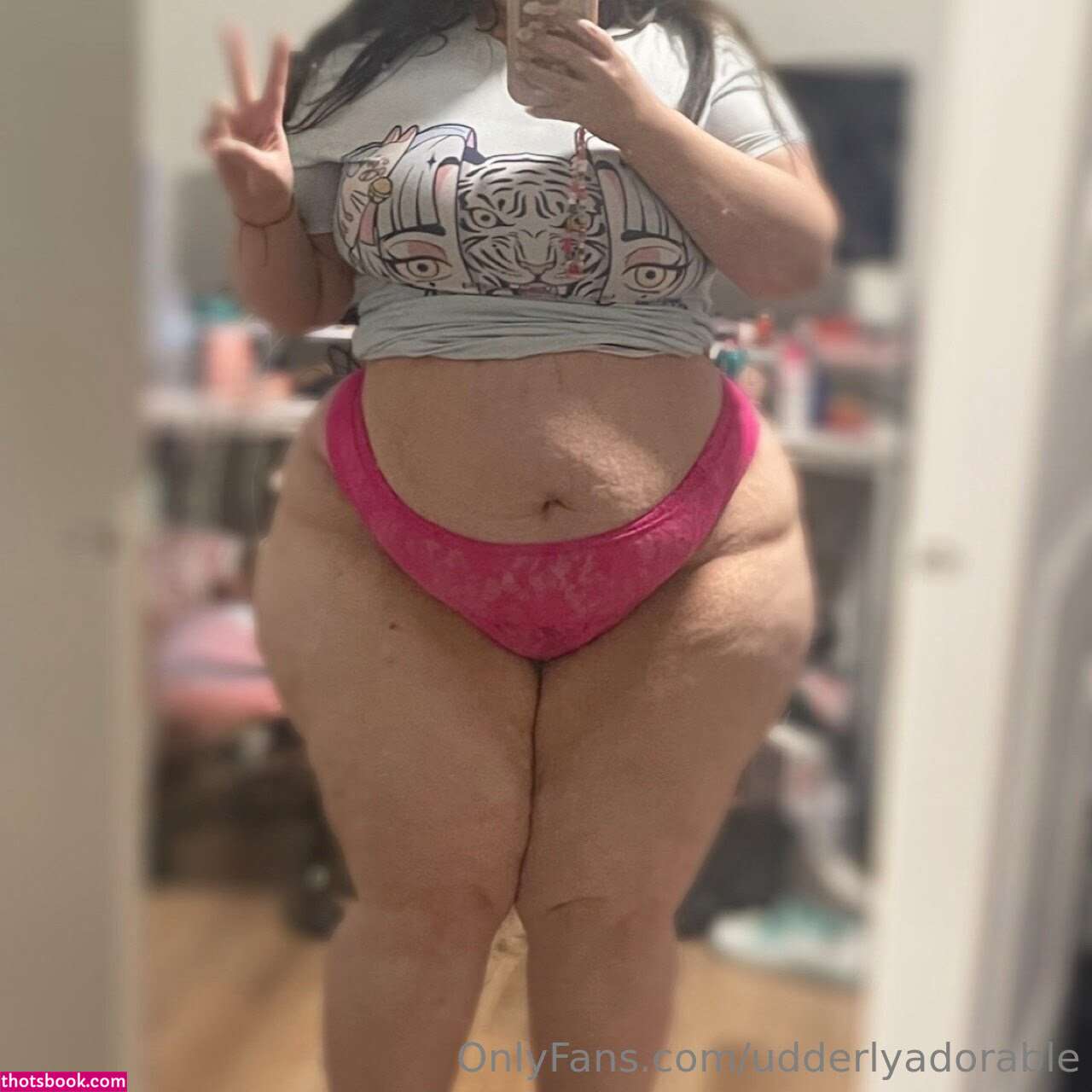 Udderlyadorable Photo #18