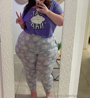 Udderlyadorable Photo #17