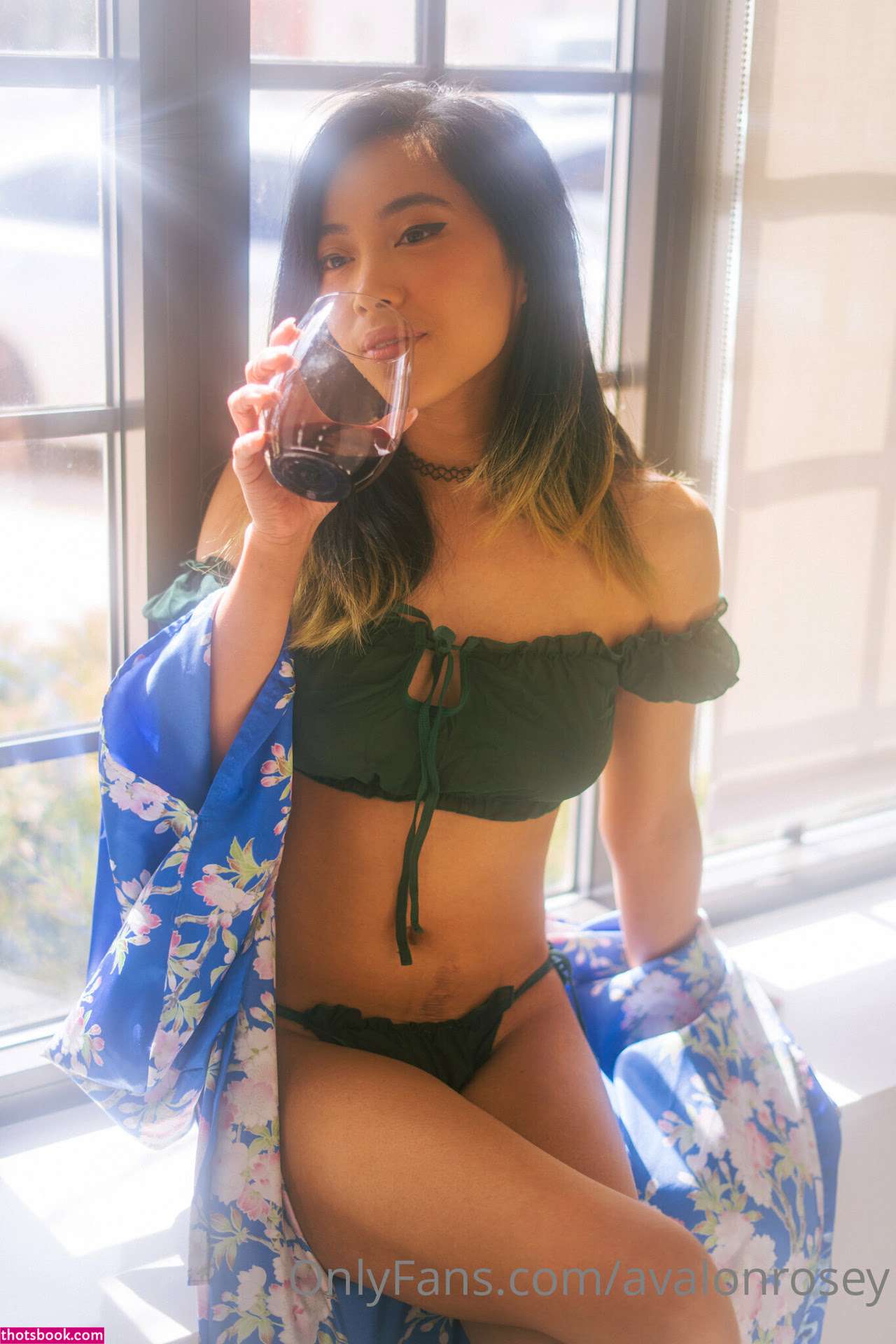 avalonrosey Photo #5