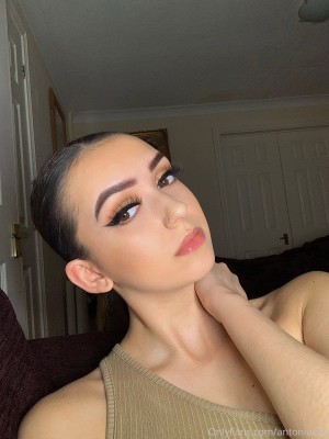 badvirtualbitch Photo #22