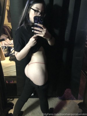 blackhairporcelainskin Photo #54