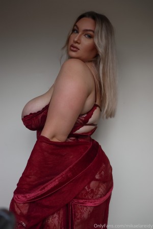 Mikaela Reidy Photo #25