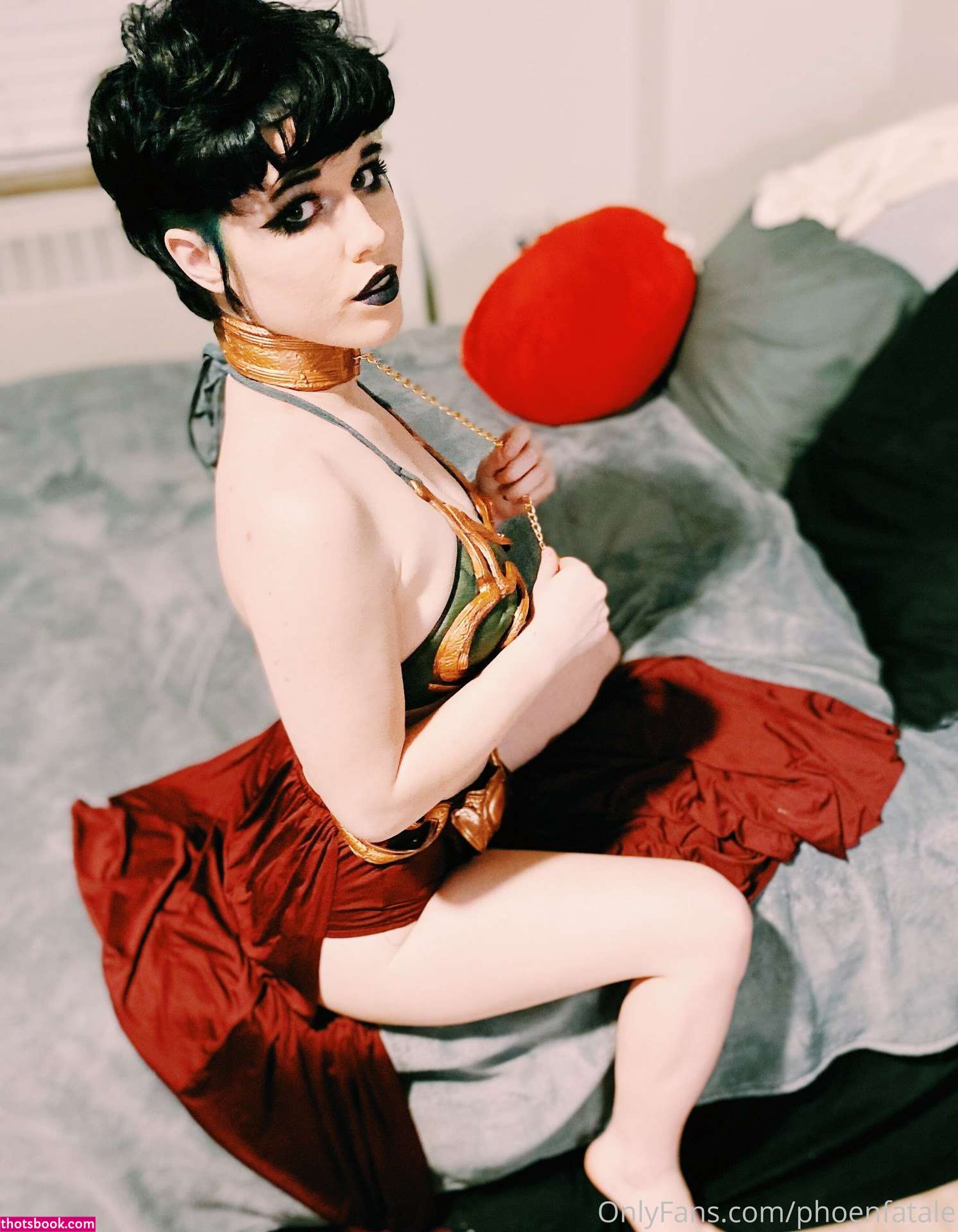 Phoenfatale Photo #43