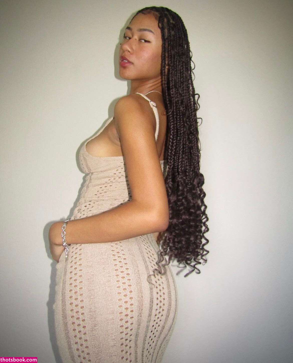 The Temptress Photo #6