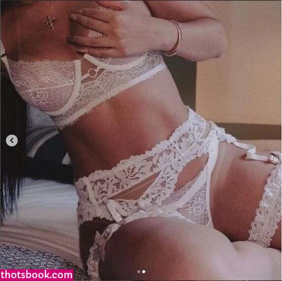 Aida Victoria Photo #23