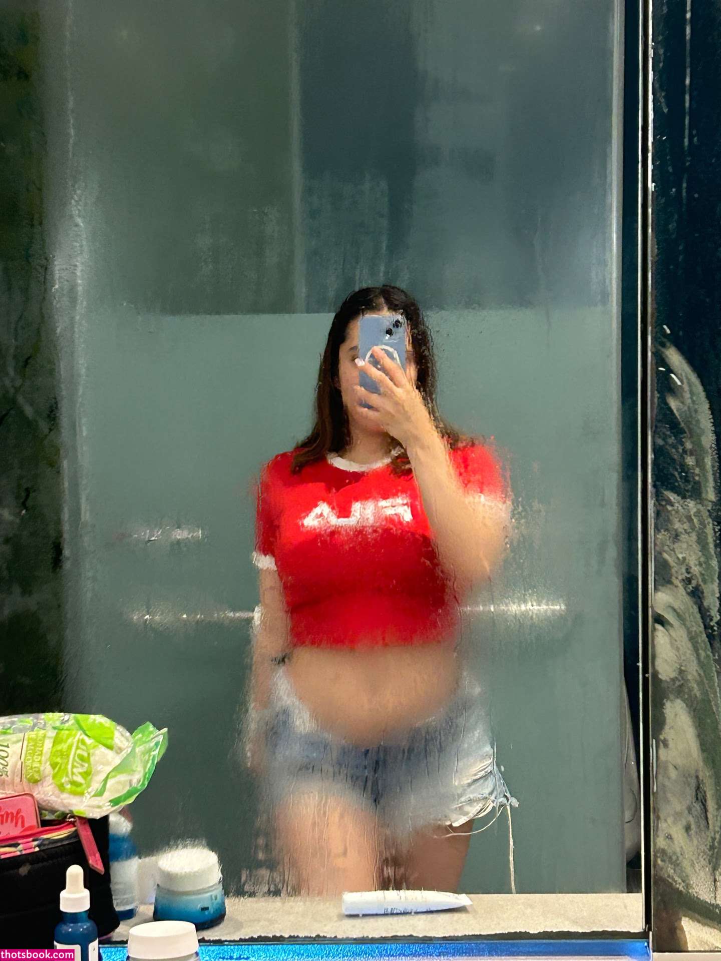 Anali Guajardo Photo #3