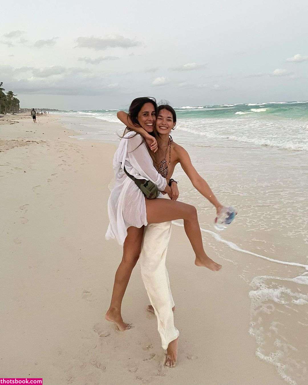 Anelia Moor Photo #7