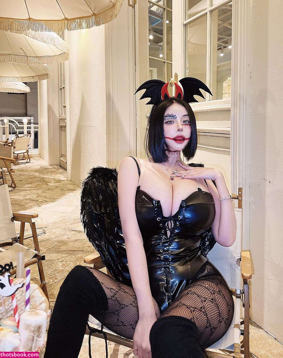 Luda Glamorous Photo #27