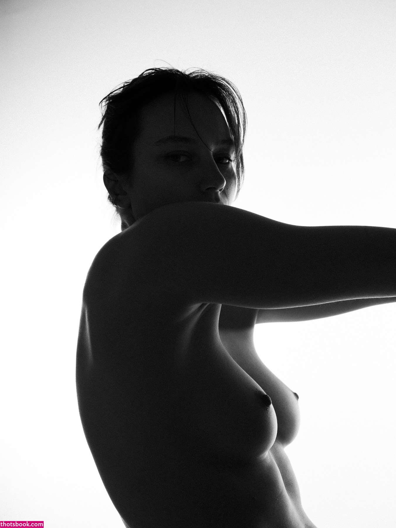 Kateryna Kaminska Photo #34