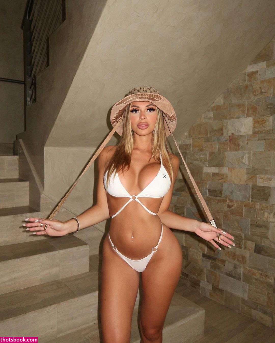 Taylor Shay Photo #22