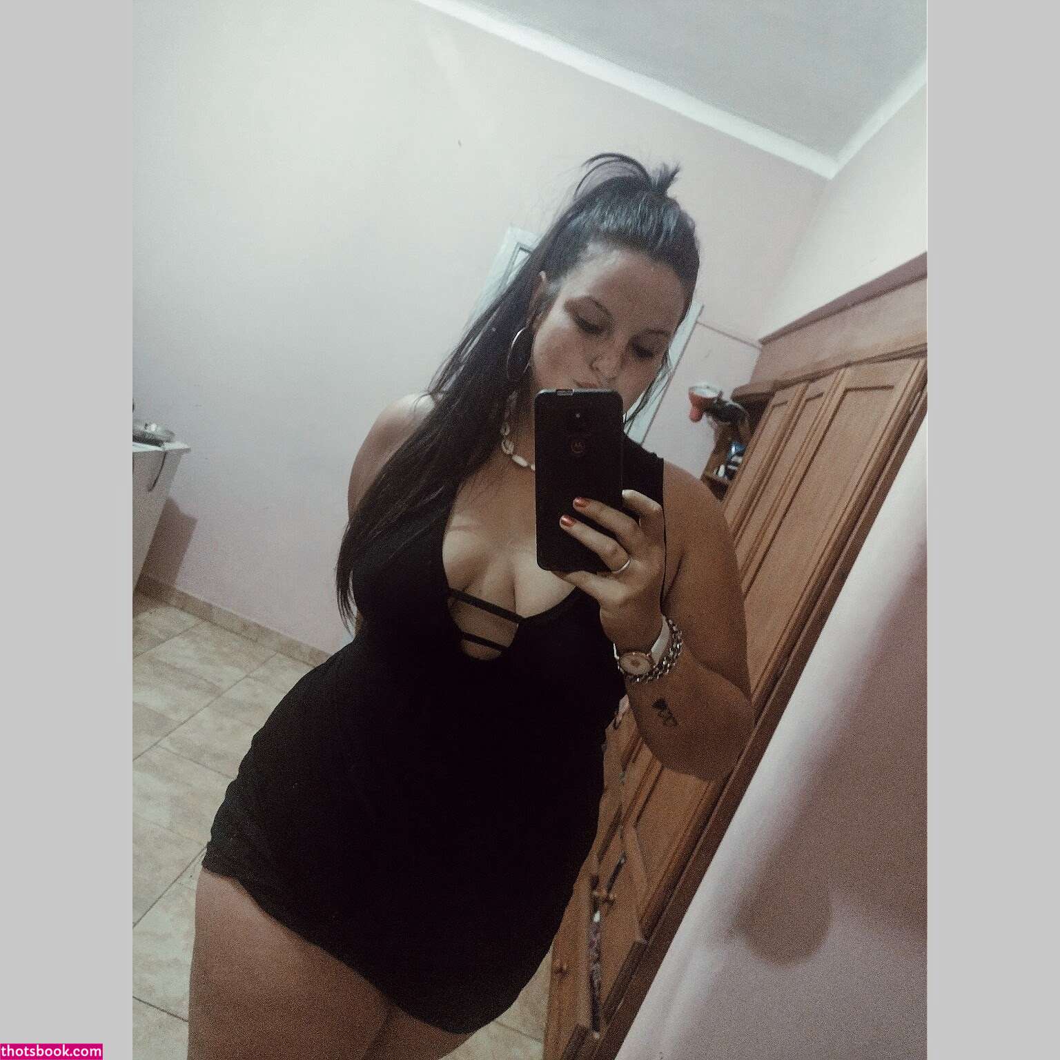 Valen Ferrari Photo #25