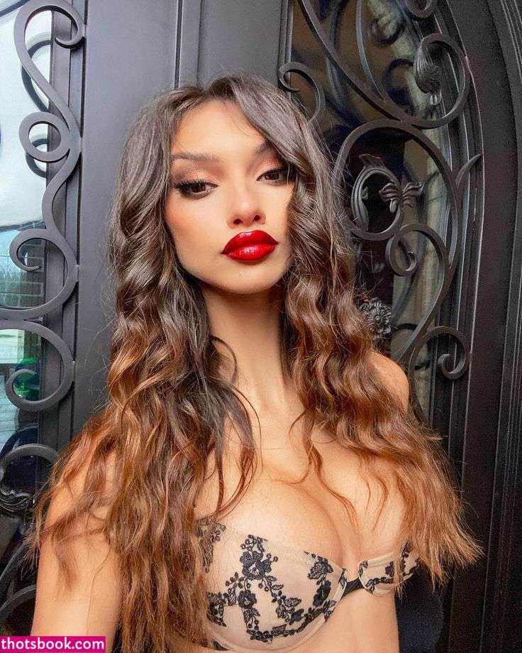 Chanel Margaux Photo #8