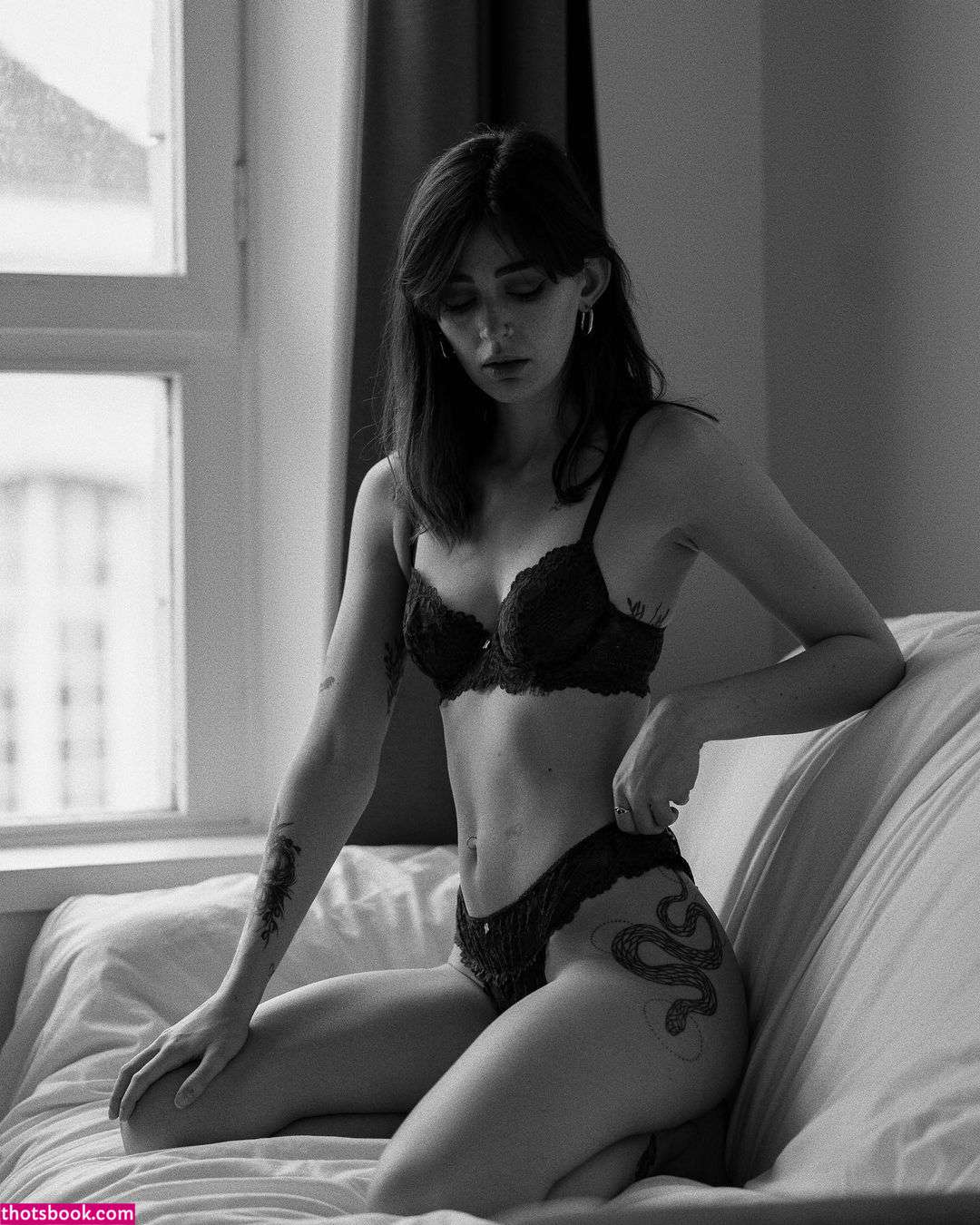 Ablackrosee Photo #26