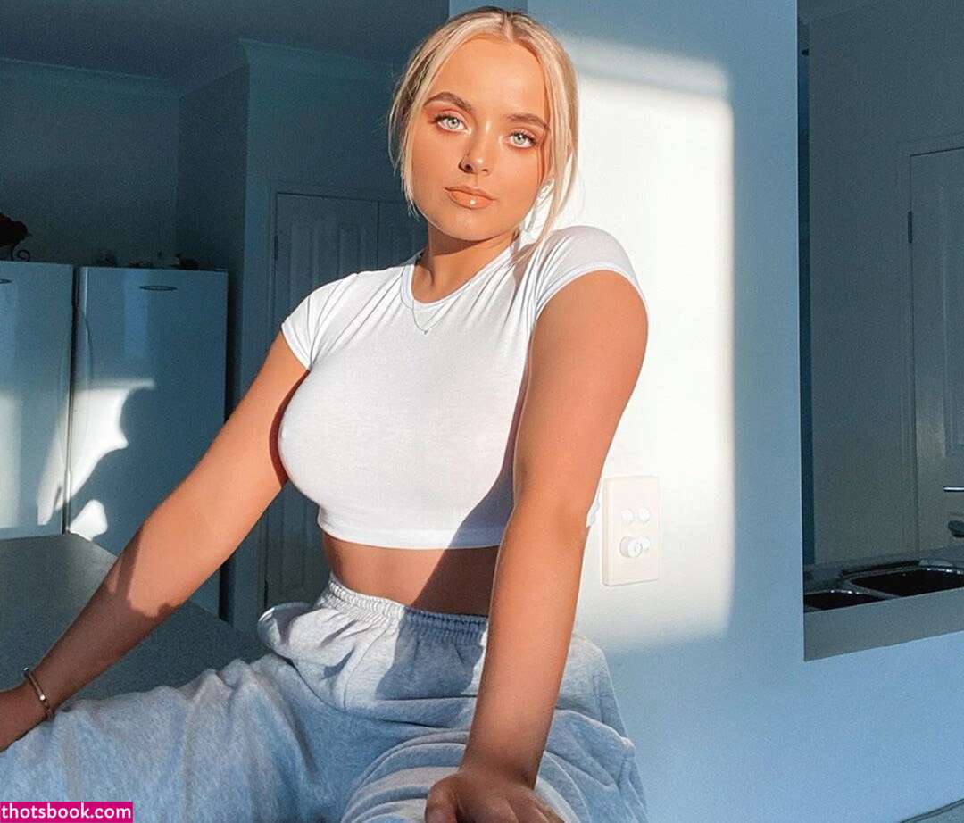 Conagh Kathleen Photo #18