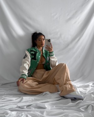 Jennifer Chong Photo #27