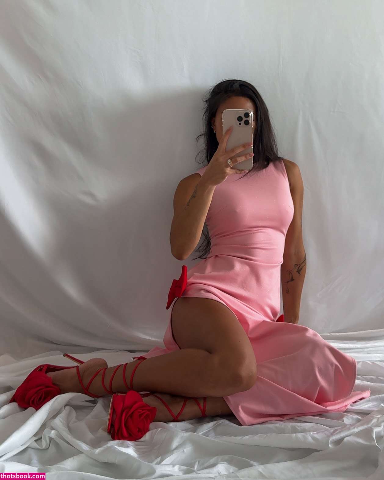 Jennifer Chong Photo #48