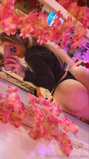 Jessica Lewis Photo #38