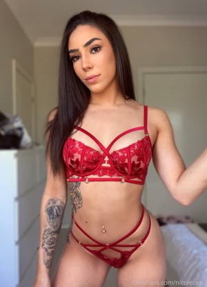 nicolecee Photo #14