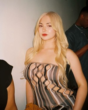 Reddishblu Photo #48