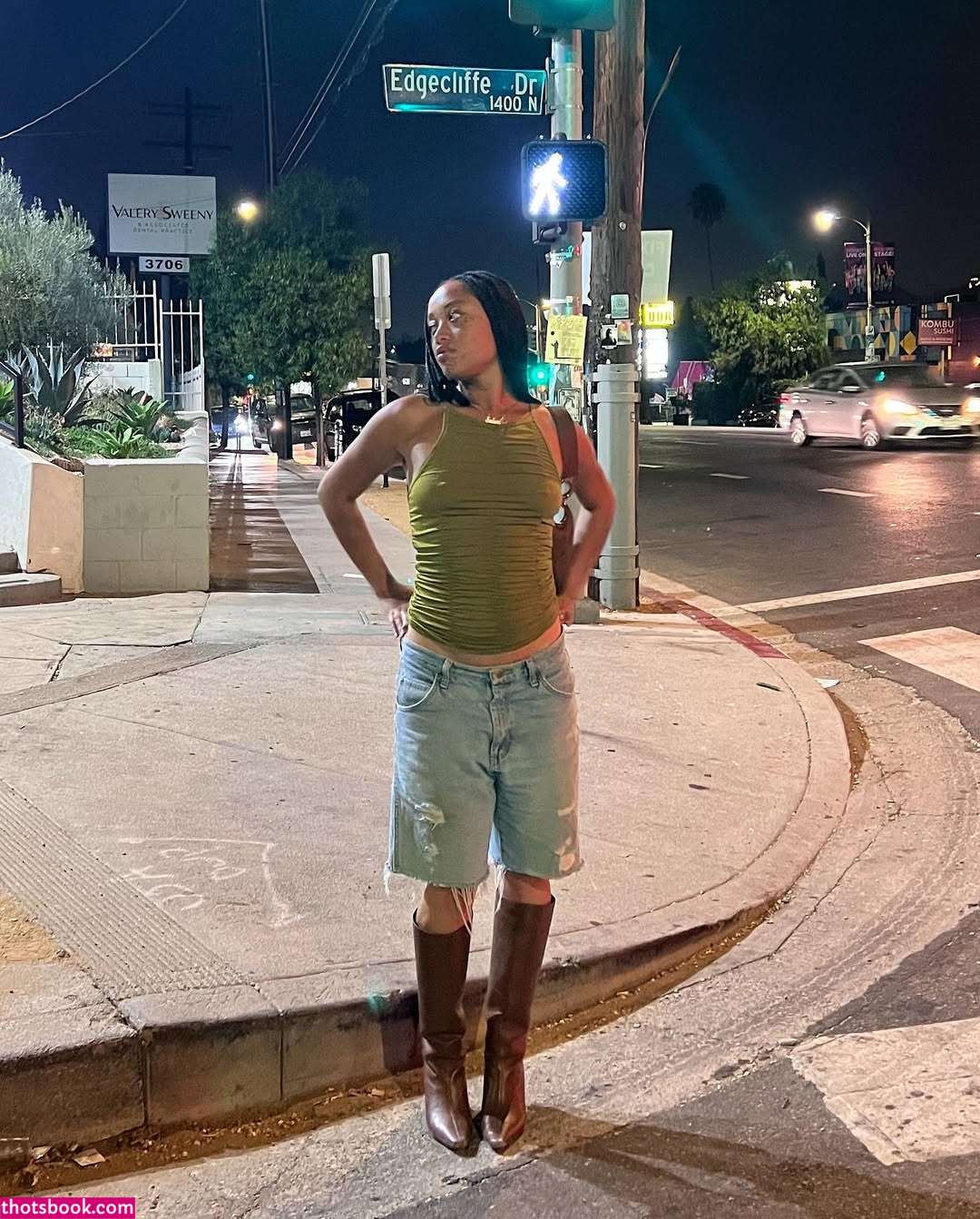 Salem Mitchell Photo #25