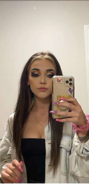 Badgirljayde Photo #25