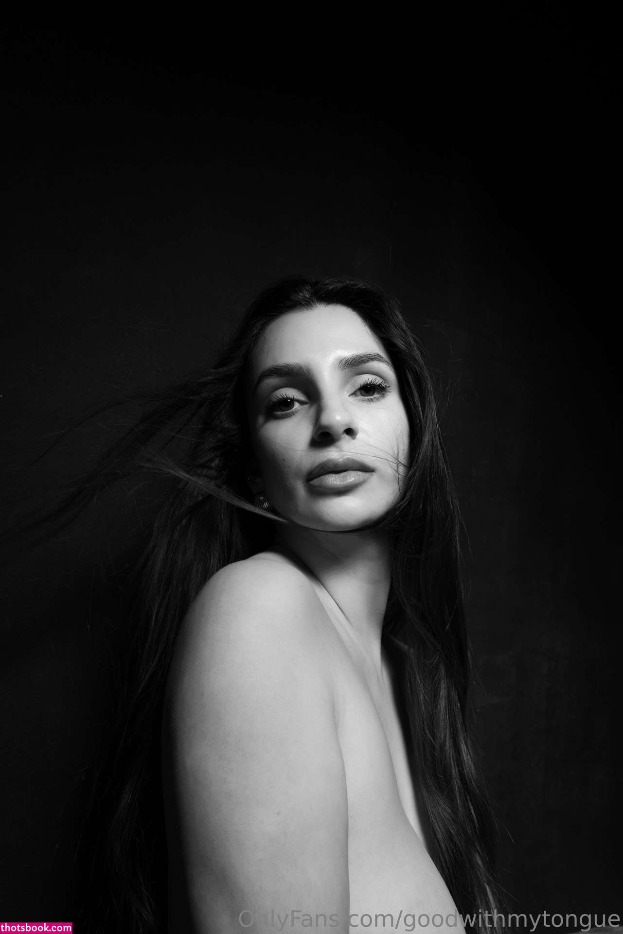 Isamobella Photo #22