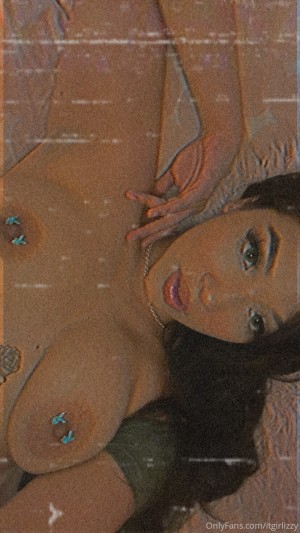 Itgirlizzy Photo #21