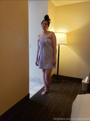 sarahexposed Photo #3