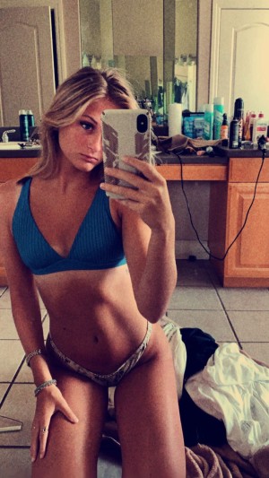 Abby Fairbank Photo #27