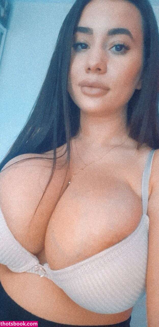 Alicelevine Photo #27