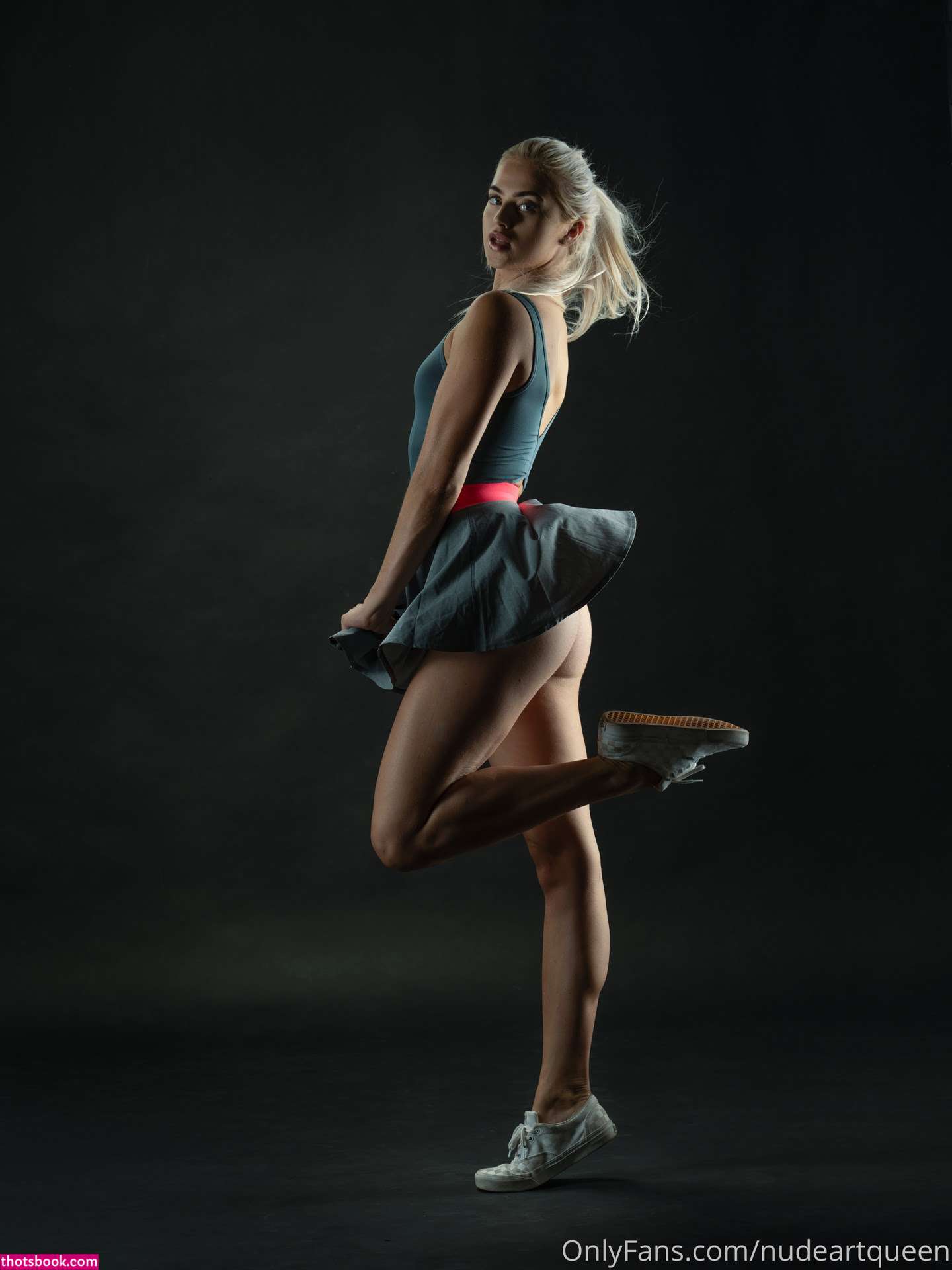 Nudeartqueen Photo #34