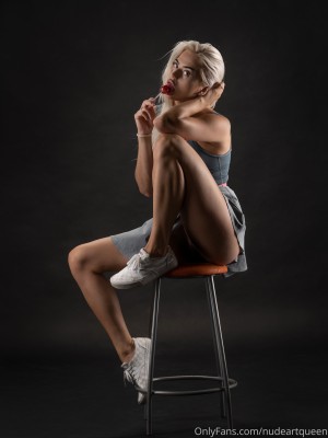 Nudeartqueen Photo #25