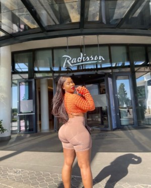 Octavia Sawyer Photo #4