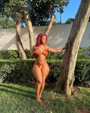 Octavia Sawyer Photo #25