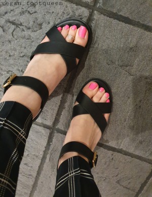 Vegan footqueen Photo #15