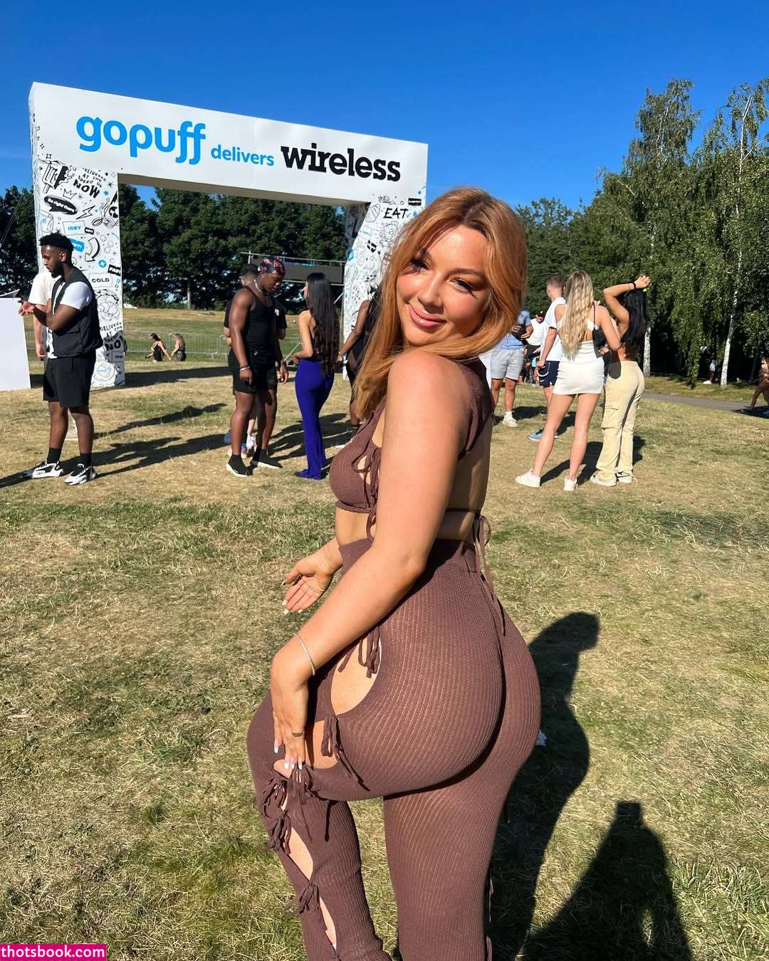 Francesca Bennett Photo #4